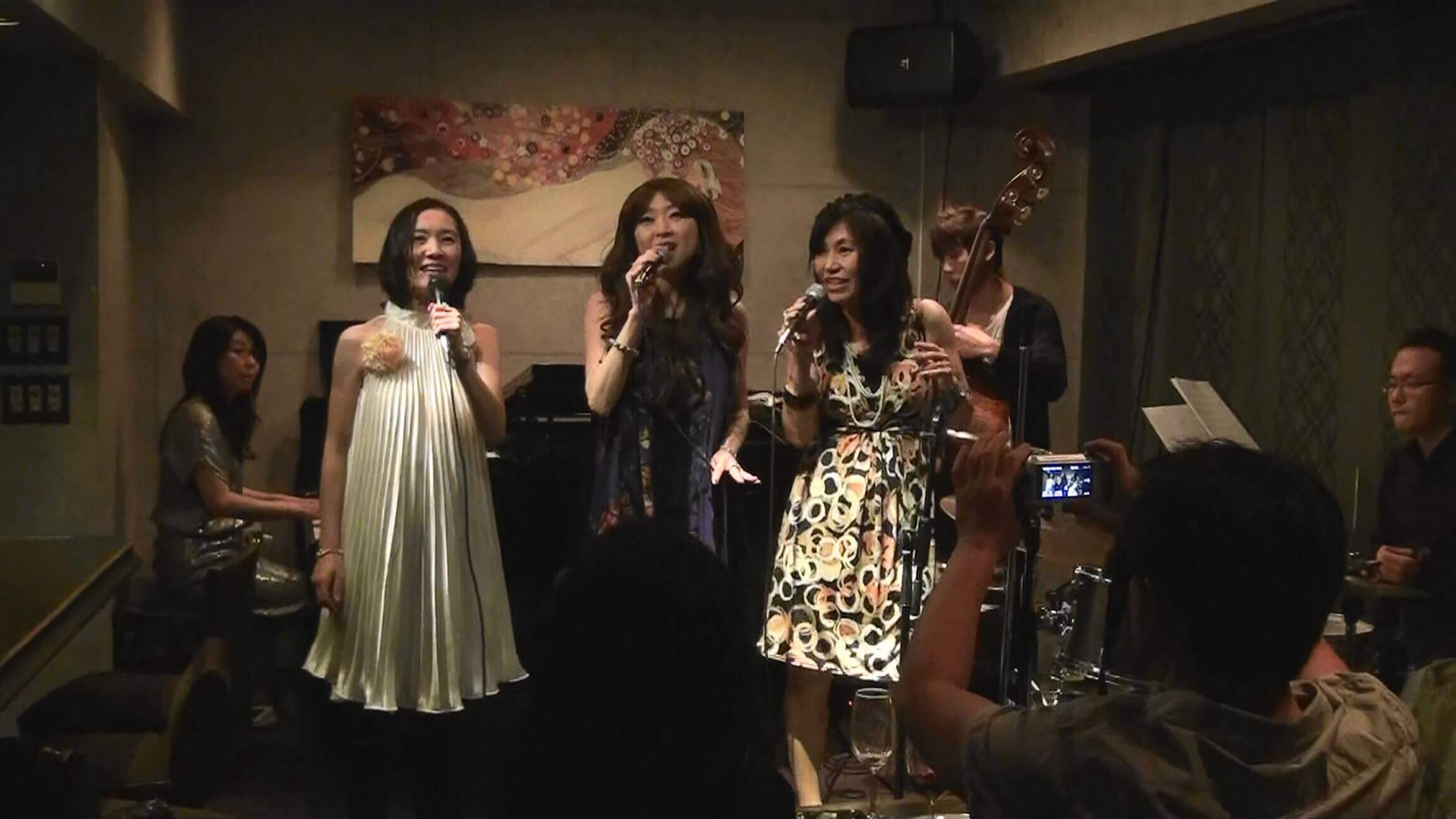 東京倶楽部でのライブ風景