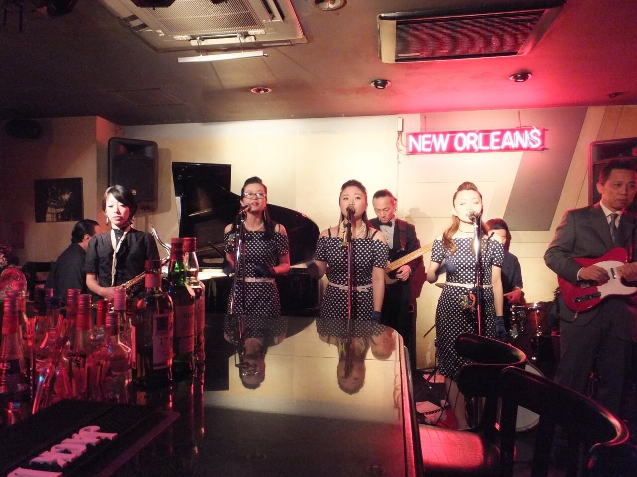 東京倶楽部でのライブ風景